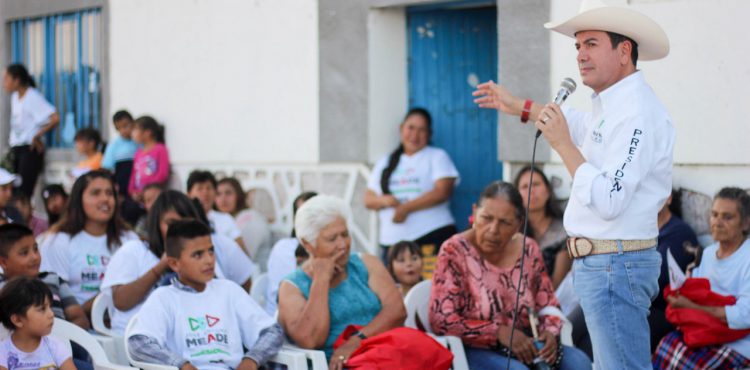 ESTE PROYECTO CRECE CON LA FORTALEZA DE LA GENTE: MEDRANO QUEZADA.