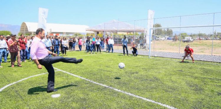 APUESTA GOBERNADOR POR EL DEPORTE Y EDUCACIÓN DE LA JUVENTUD DEL ESTADO