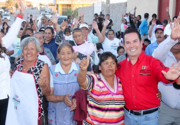 DIFUNDE PROYECTO MEDRANO QUEZADA EN COLONIAS DE LA ZONA NORTE