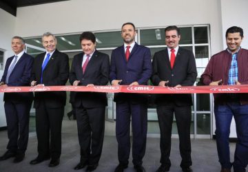 GOBERNADOR INAUGURA AMPLIACIÓN Y MODERNIZACIÓN DE LA SEDE DE LA CMIC