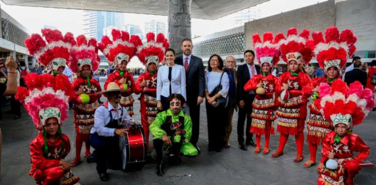 ANUNCIA TELLO APERTURA DE LA ZONA ARQUEOLÓGICA DEL TEÚL EN LA FERIA INTERNACIONAL DEL LIBRO