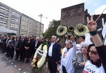 EMPEÑO MI PALABRA AQUÍ, EN TLATELOLCO, DE QUE NUNCA, JAMÁS DARÉ LA ORDEN DE REPRIMIR AL PUEBLO: AMLO