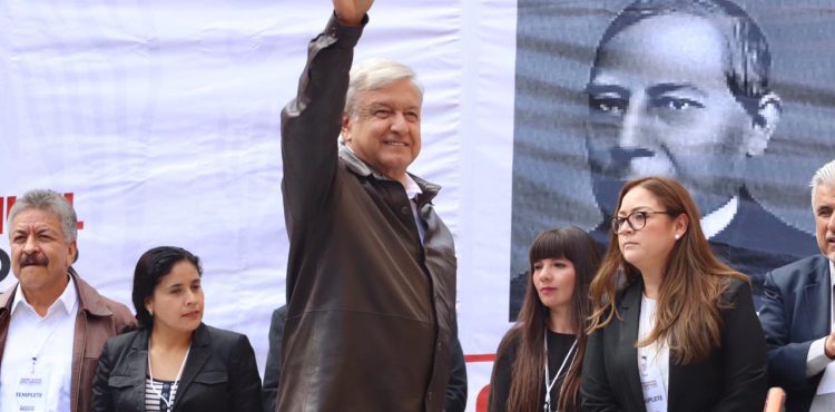 PROMETE AMLO ACABAR CON INTERMEDIARIOS EN PROGRAMAS SOCIALES