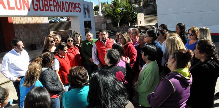 MUJERES CENECISTAS DE ZACATECAS ASISTEN AL CONGRESO NACIONAL DE MUJERES RURALES