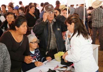 LLEVA GOBIERNO ESTATAL APOYOS Y SERVICIOS A FAMILIAS DE MONTE ESCOBEDO CON FERIA DIFERENTE