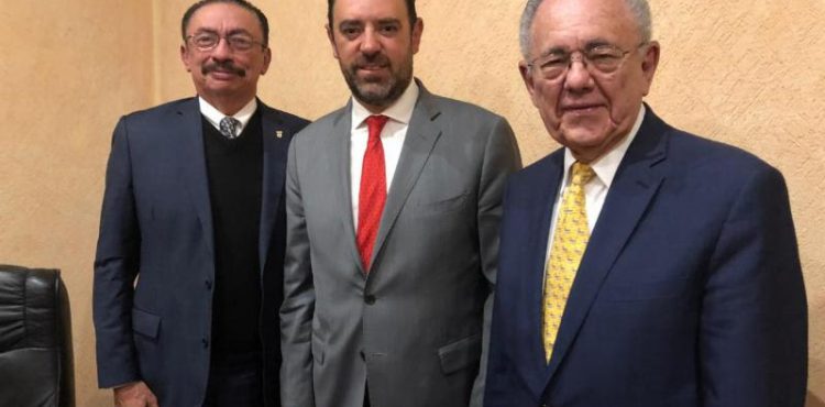 ANALIZAN GOBERNADOR Y PRÓXIMO SECRETARIO DE COMUNICACIONES Y TRANSPORTES PROYECTOS CARRETEROS PARA ZACATECAS