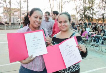 PROMUEVE EL GOBIERNO DEL ESTADO LA EQUIDAD DE GÉNERO Y PREVIENE LA VIOLENCIA CONTRA LAS MUJERES