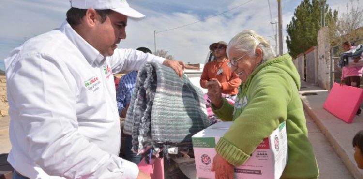 ENTREGA GOBIERNO DE ZACATECAS APOYOS INVERNALES A FAMILIAS VULNERABLES DEL SEMIDESIERTO