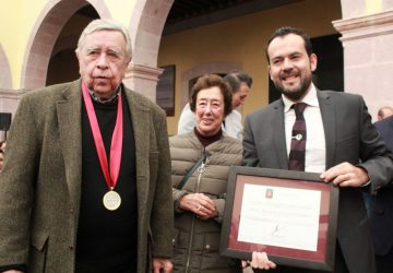 EN SESIÓN SOLEMNE ZACATECAS NOMBRA AL MAESTRO MANUEL FELGUÉREZ COMO “CIUDADANO BENEMÉRITO”