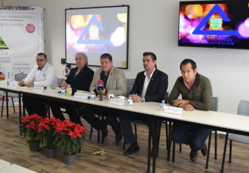 RECHAZAN EMPRESARIOS EL COMERCIO INFORMAL EN LA PLAZA BICENTENARIO DE ZACATECAS