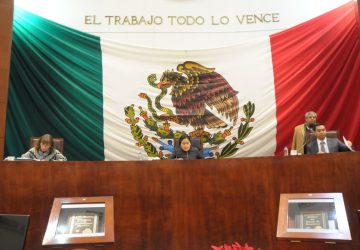 EXHORTA LA LXIII LEGISLATURA DEL ESTADO DE ZACATECAS A LA SCJN PARA QUE NOTIFIQUE LA RESOLUCIÓN SOBRE LA LEY DE INGRESOS 2018