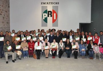 RECONOCE EL PRI TRABAJO DE DELEGADOS MUNICIPALES Y DISTRITALES