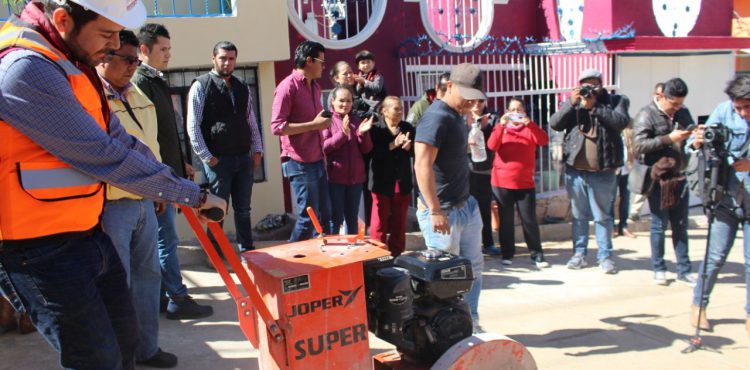 PONE EN MARCHA ULISES MEJÍA PROGRAMA DE “ZACATECAS SIN BACHES”