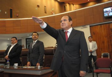 LE ROY BARRAGÁN OCAMPO, NUEVO SECRETARIO GENERAL DEL PODER LEGISLATIVO.