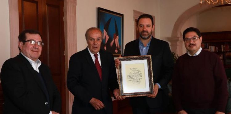 RECIBE GOBERNADOR TELLO DOCUMENTO ORIGINAL ACERCA DEL ORIGEN DE LA MARCHA ZACATECAS