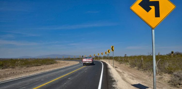 BENEFICIA GOBIERNO DEL ESTADO A MÁS DE 5 MIL HABITANTES DE PINOS CON PAVIMENTACIÓN DE CAMINOS RURALES