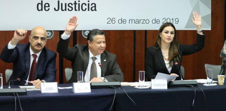 SE APRUEBA EN COMISIONES QUE LA FGR ATRAIGA INVESTIGACIONES CONTRA MIGUEL ALONSO REYES