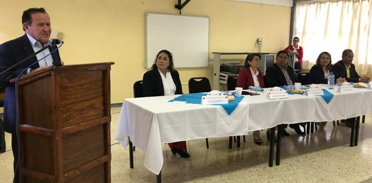 PROMUEVE IEEZ EL EJERCICIO DE  PLENA CIUDADANÍA, DEMOCRACIA Y PARTICIPACIÓN POLÍTICA EN LA ESCUELA NORMAL DE NIEVES, ZAC