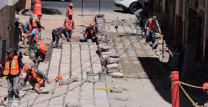 EN SU ÚLTIMA ETAPA, OBRAS DE MEJORAMIENTO URBANO EN LA CAPITAL: ULISES MEJÍA HARO