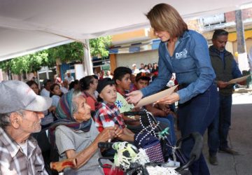 ACERCA GOBIERNO DEL ESTADO SUS PROGRAMAS A HABITANTES DE JUCHIPILA CON FERIA DIFERENTE