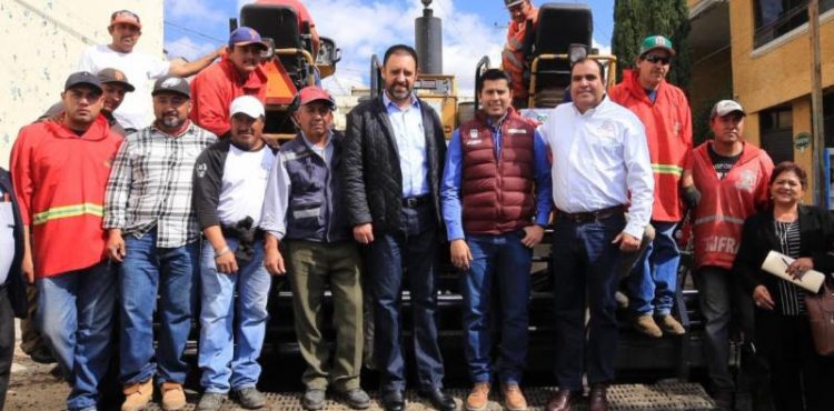 ARRANCA GOBERNADOR TELLO PROGRAMA DE PAVIMENTACIÓN 2019 EN MÁS DE 100 CALLES DE ZACATECAS Y GUADALUPE