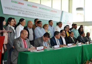 FIRMAN CONVENIO GOBIERNO ESTATAL, UAZ Y AYUNTAMIENTOS PARA FORTALECER FORMACIÓN ACADÉMICA DE POLICÍAS