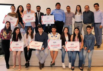 PREMIA GOBIERNO DE ZACATECAS A GANADORES DEL PRIMER CONCURSO ESTATAL PROPUESTA JOVEN