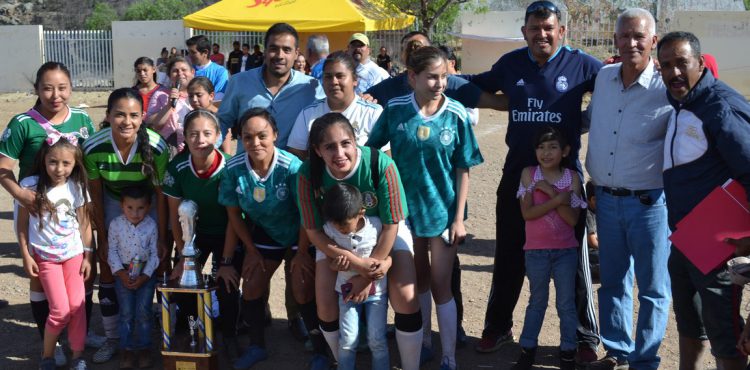 CON GRAN ÉXITO SE LLEVA A CABO UNA EDICIÓN MÁS DEL TORNEO DE SEMANA SANTA EN LA ESCUELA RAMÓN LÓPEZ VELARDE