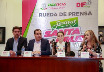 ORGANIZAN GOBIERNO DEL ESTADO Y CMIC FESTIVAL DE LA SANTA CRUZ