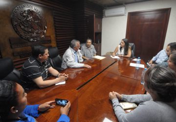 EMMA LISSET LÓPEZ MURILLO ATIENDE A POBLADORES DE VETAGRANDE QUIENES SE MANIFESTARON EN CONTRA DE LA ACTIVIDAD MINERA