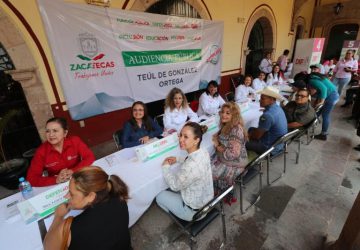 DEPENDENCIAS ESTATALES ENCABEZADAS POR MUJERES OFRECEN AUDIENCIA PÚBLICA EN TEÚL DE GONZÁLEZ ORTEGA