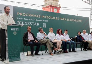 PIDE GOBERNADOR AL PRESIDENTE DESTINAR RECURSOS DEL FONDO MINERO A MANTENIMIENTO DE CARRETERAS, ASÍ COMO CONSTRUIR EL SISTEMA MILPILLAS Y UNA UNIVERSIDAD EN PINOS