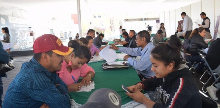 OFERTA GOBIERNO 726 VACANTES DURANTE IV FERIA DEL EMPLEO ZACATECAS 2019