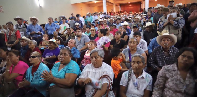 CRÉDITO GANADERO A LA PALABRA ENTREGARÁ BORREGAS Y CABRAS A MUJERES PRODUCTORAS