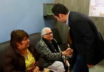 BENEFICIA ULISES MEJÍA HARO A FAMILIAS VULNERABLES CON OPERACIÓN  DE CATARATAS