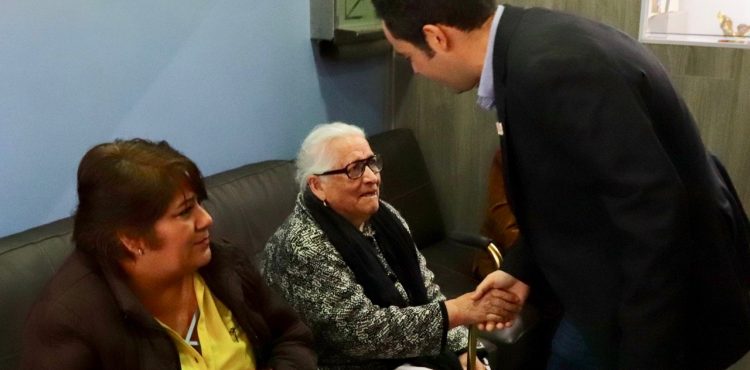 BENEFICIA ULISES MEJÍA HARO A FAMILIAS VULNERABLES CON OPERACIÓN  DE CATARATAS