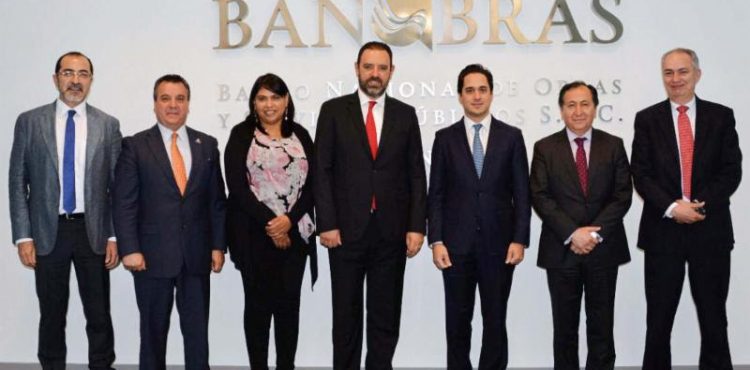 GOBERNADOR Y DIRECTOR DE BANOBRAS ANALIZAN PROGRAMAS DE FINANCIAMIENTO