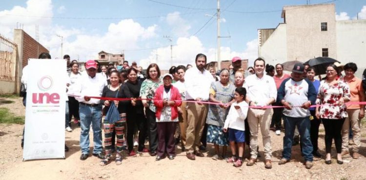 ESTRATEGIA UNE ENTREGA OBRAS DE INFRAESTRUCTURA SOCIAL Y BECAS EN ZACATECAS, VETAGRANDE Y PÁNUCO