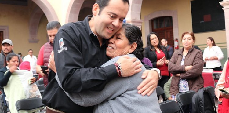 AUDIENCIAS PÚBLICAS, PILAR DE LA POLÍTICA SOCIAL EN LA JOYA DE LA CORONA: ULISES MEJÍA HARO