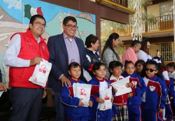 SEDESOL ENTREGA PAQUETES ESCOLARES UNE EN FRESNILLO