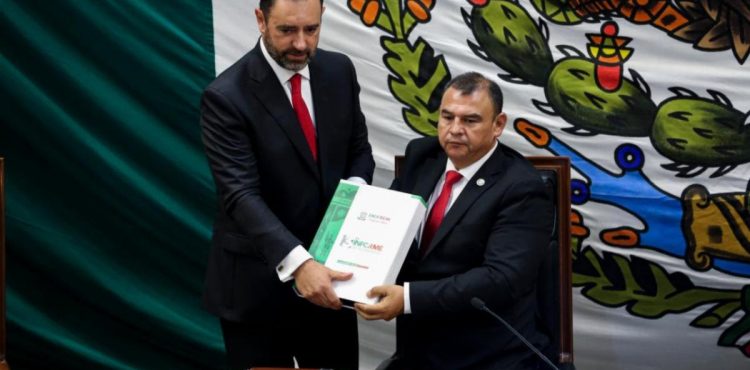 RECIBE LXIII LEGISLATURA TERCER INFORME DE GOBIERNO