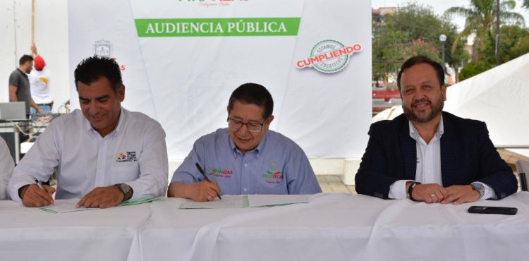 FIRMA LORETO CONVENIO DE COLABORACIÓN ADMINISTRATIVA EN RECADUACIÓN PREDIAL CON LA SEFIN