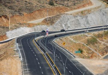 VIALIDAD MANUEL FELGUÉREZ CUMPLE SU FUNCIÓN DE DISMINUIR EL TRÁFICO DEL BULEVAR METROPOLITANO