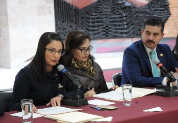 COMPARECE SECRETARIA DE LA MUJER ANTE LEGISLATURA LOCAL