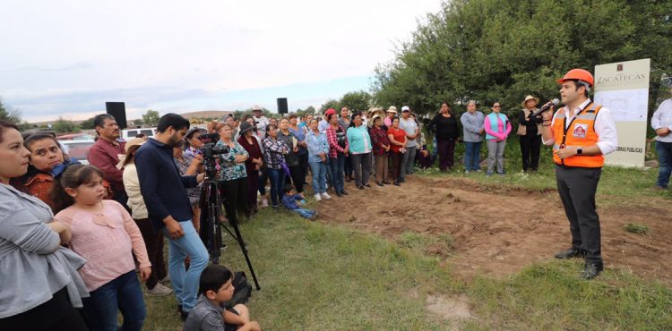 CON MÁS OBRA PÚBLICA, IMPULSA ULISES MEJÍA HARO DESARROLLO EN LA CAPITAL