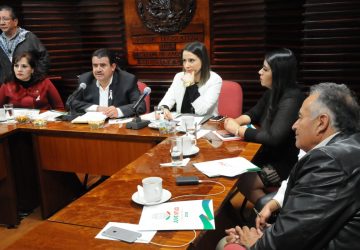 DIPUTADAS Y DIPUTADOS SOSTIENEN REUNIONES DE TRABAJO CON DIRECTOR DEL DIF ZACATECAS Y CON LA DIRECTORA DEL INSTITUTO DE LA JUVENTUD