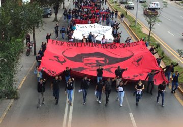 2 DE OCTUBRE NO SE OLVIDA! ESTUDIANTES RECUERDAN LA MASACRE DE TLATELOLCO DE 1968