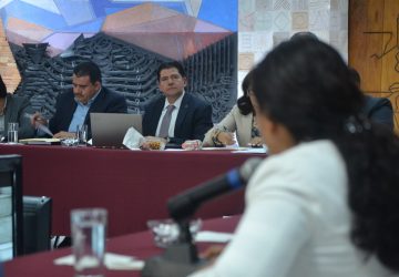 COMPARECE ANTE LEGISLADORES SECRETARIO DE ADMINISTRACIÓN