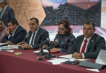 RECIBEN LEGISLADORES LOCALES A SECRETARIO DE OBRAS PÚBLICAS