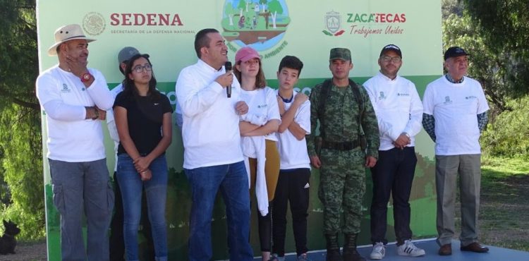 UNEN ESFUERZOS GOBIERNO Y SEDENA PARA REFORESTAR EL ECOPARQUE CENTENARIO “TOMA DE ZACATECAS”